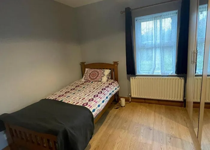 Retreat In Sligo- Sleeps4- Pet Friendly Dom wakacyjny